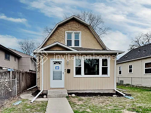 4511 Snelling Ave Photo 1
