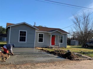 304 Moss St, Bryan, TX 77803