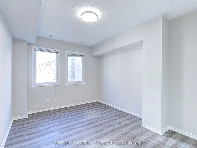 28 Rosebank Dr #907 — Photo 22