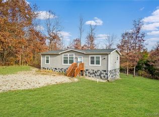 68 Trents Ln, Cumberland, VA 23040