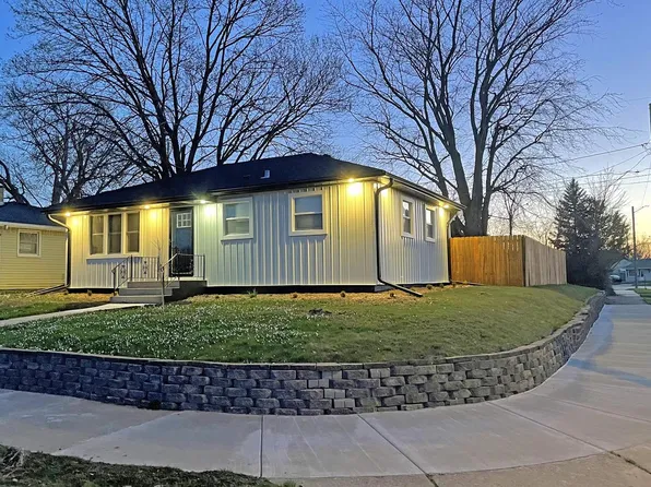 1820 Polaris AVENUE, Racine, WI 53404