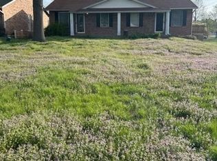 293 Grover Rd, Saint Louis, MO