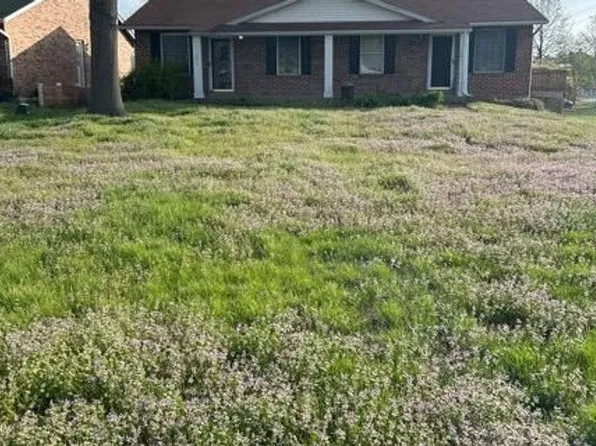 293 Grover Rd, Saint Louis, MO 63125