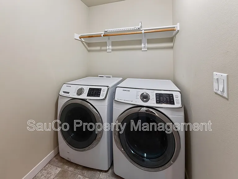 20269 SW Gracie St — Photo 12