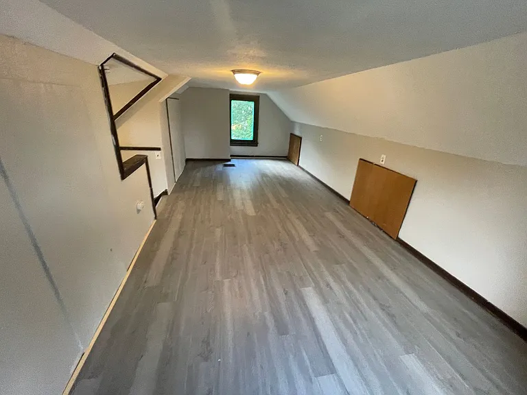 9520 Marah Ave — Photo 7