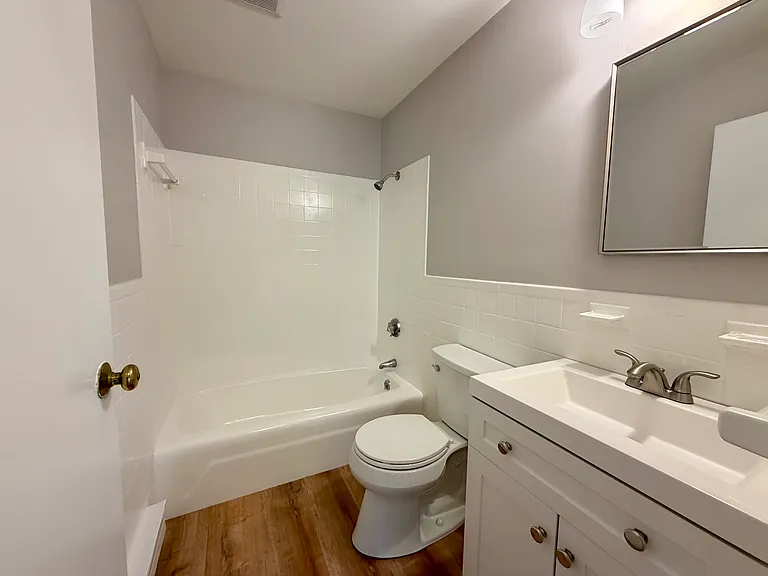 17 Chapel Hill Dr #8 — Photo 9