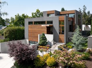 3961 SE Berkeley Way, Portland, OR 97202