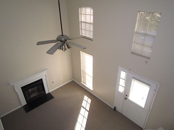 4th image of 3054 Kenville Ln