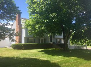 23 Fordham Ave, Feeding Hills, MA 01030