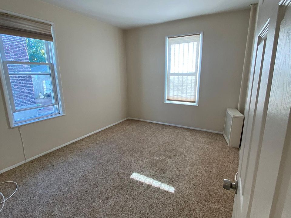 1st image of 4016 201st St #1