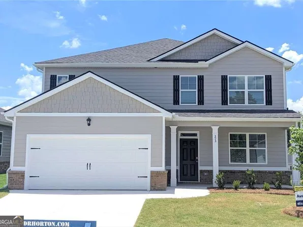 379 Great Salt Ln, Hoschton, GA 30548