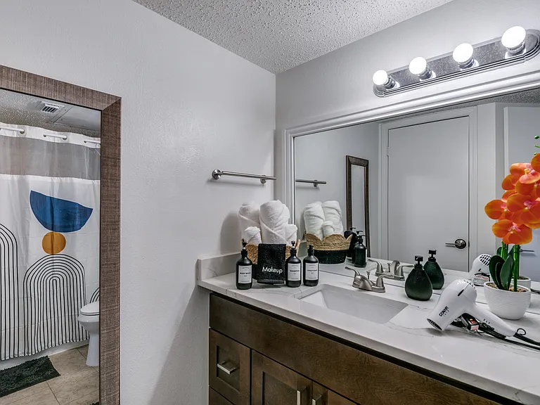 18333 Roehampton Dr #421 — Photo 12