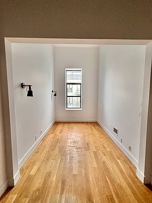 Rented by MADEHOME | media 6