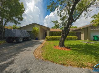 13232 SW 108 Street Cir, Miami, FL 33186