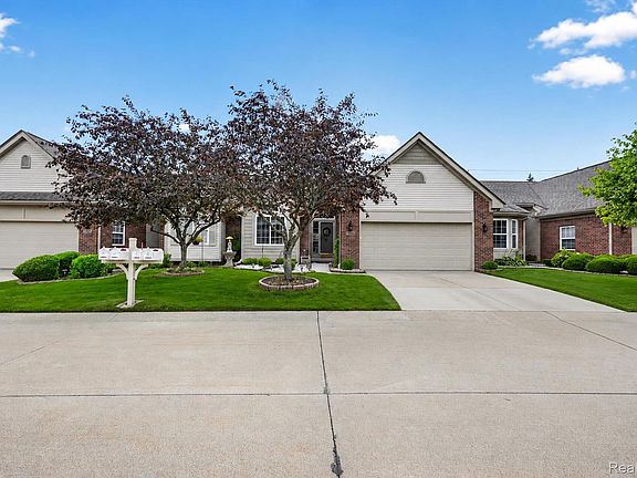 2nd image of 14960 Heather Pointe Dr