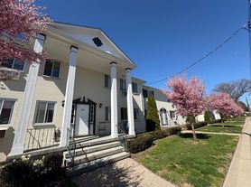 Lynn Apartments
