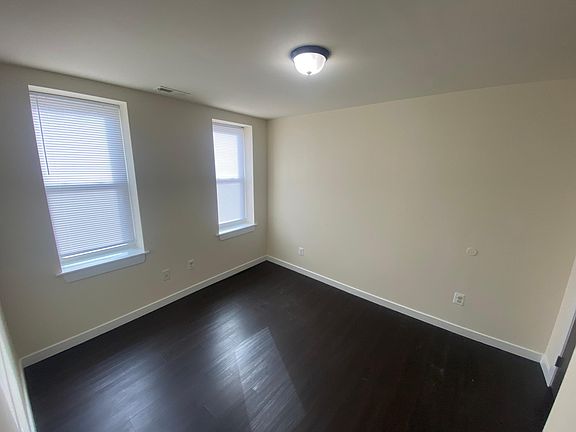 4th image of 4168 Germantown Ave #1