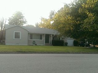 720 Maple Dr, Springdale, AR 72764