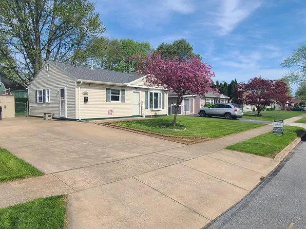 1066 Plane St, Middletown, PA 17057
