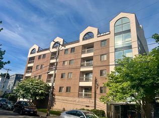 24 Corey St APT 305, Everett, MA 02149