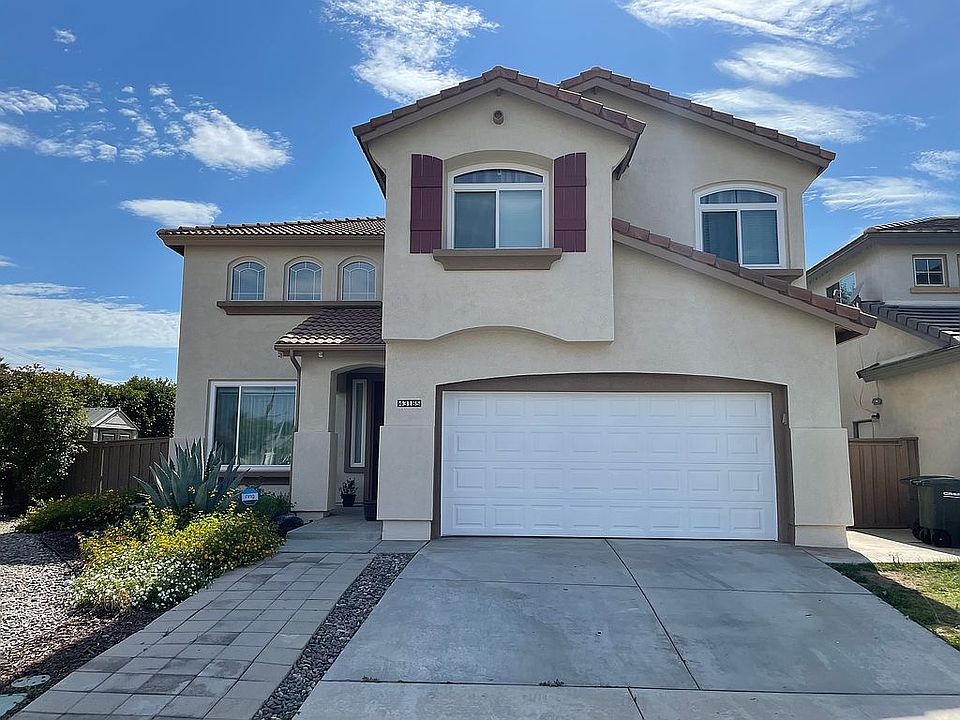 1st image of 43185 Sereno Dr