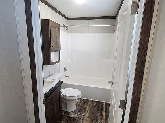 2nd image of 127 Arlene Ct #127