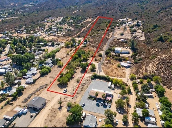18921 Grand Ave, Lake Elsinore, CA 92530