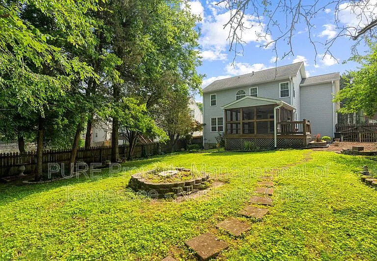 136 E Hbr — Photo 35