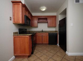 4445 Riverside Blvd APT 1, Sacramento, CA 95822