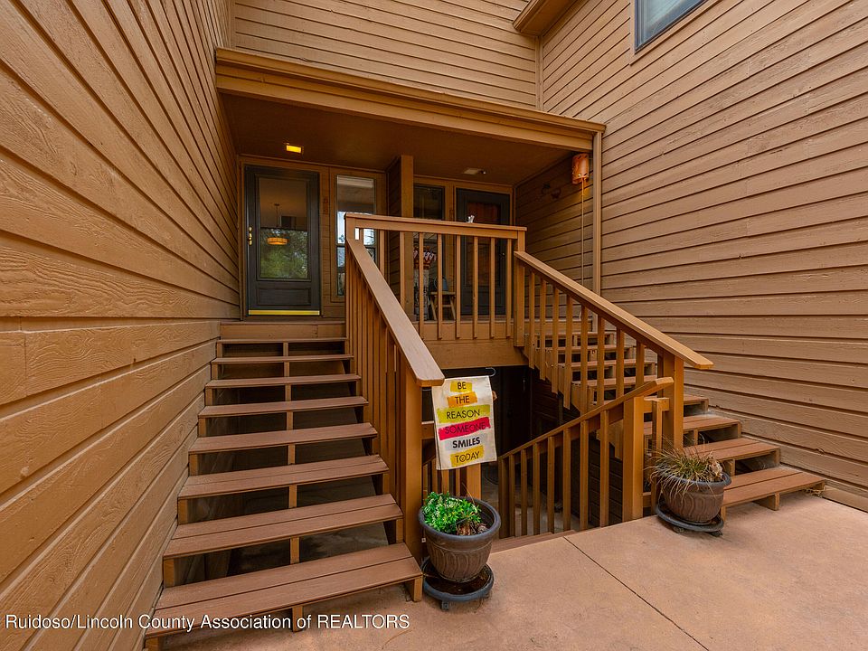 1st image of 205 Racquet Dr #2-B