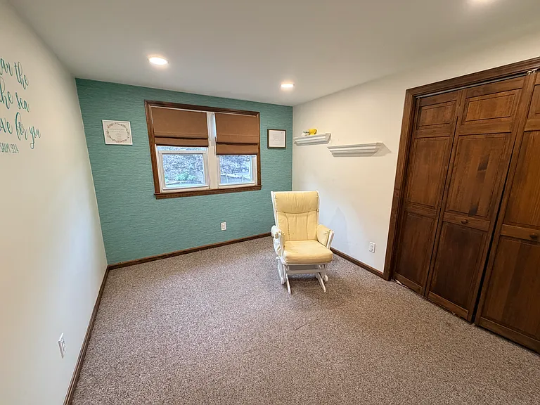 413 N Cary St — Photo 10