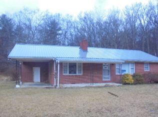 146 Smith Dixon Road, Crumpler, NC 28617