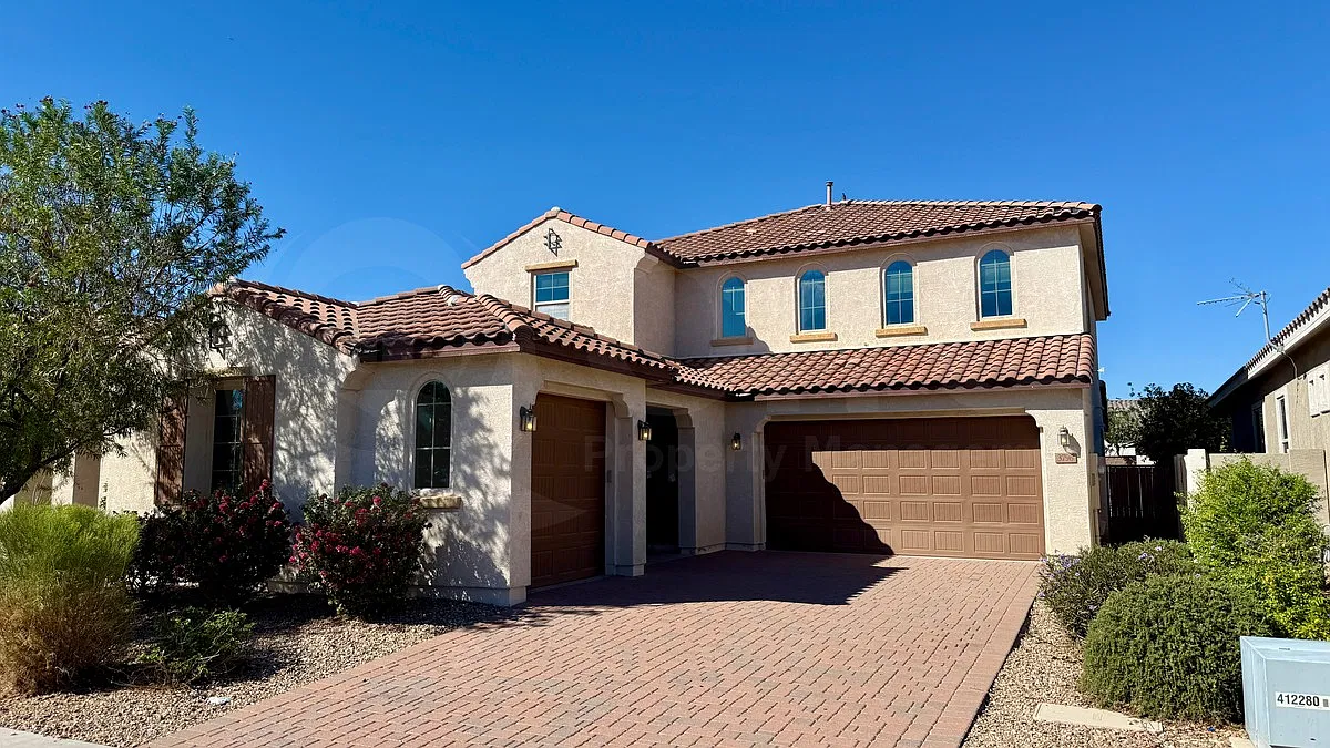 4 bed, 3.0 bath, 3087 sqft, $3,695 — Photo 1