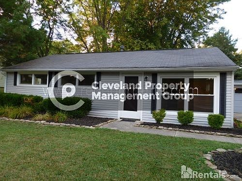1st image of 1721 Westwood Dr