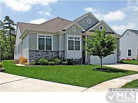 6 Loch Arbour Ct photo 1