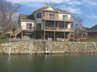 260 Ln 280e Hamilton Lk, Hamilton, IN 46742