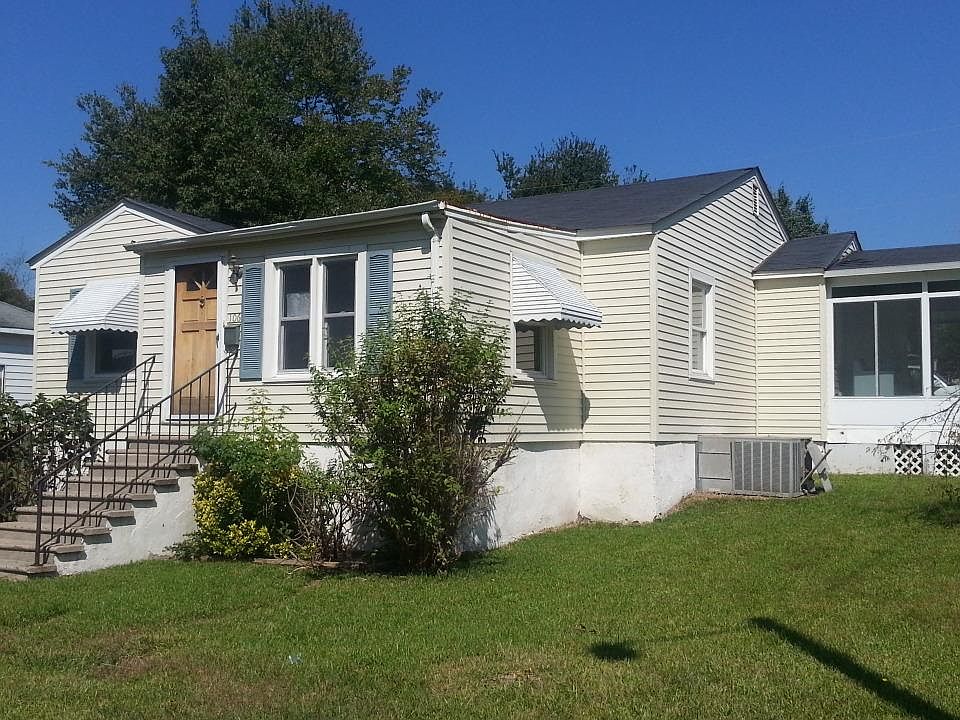 1st image of 106 Sunset Dr