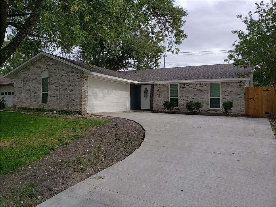 1st image of 2726 Spiceberry Ln