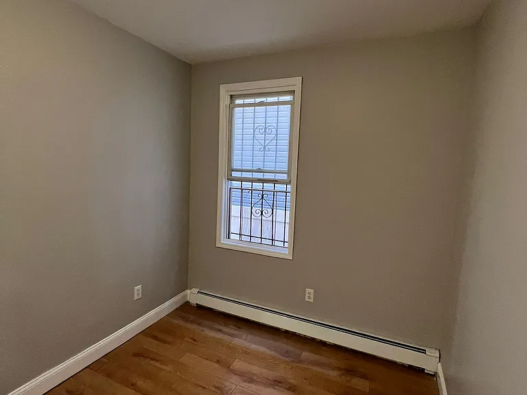 168 Woodlawn Ave #3 — Photo 6