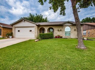 1727 Overbrook Dr, Arlington, TX 76014