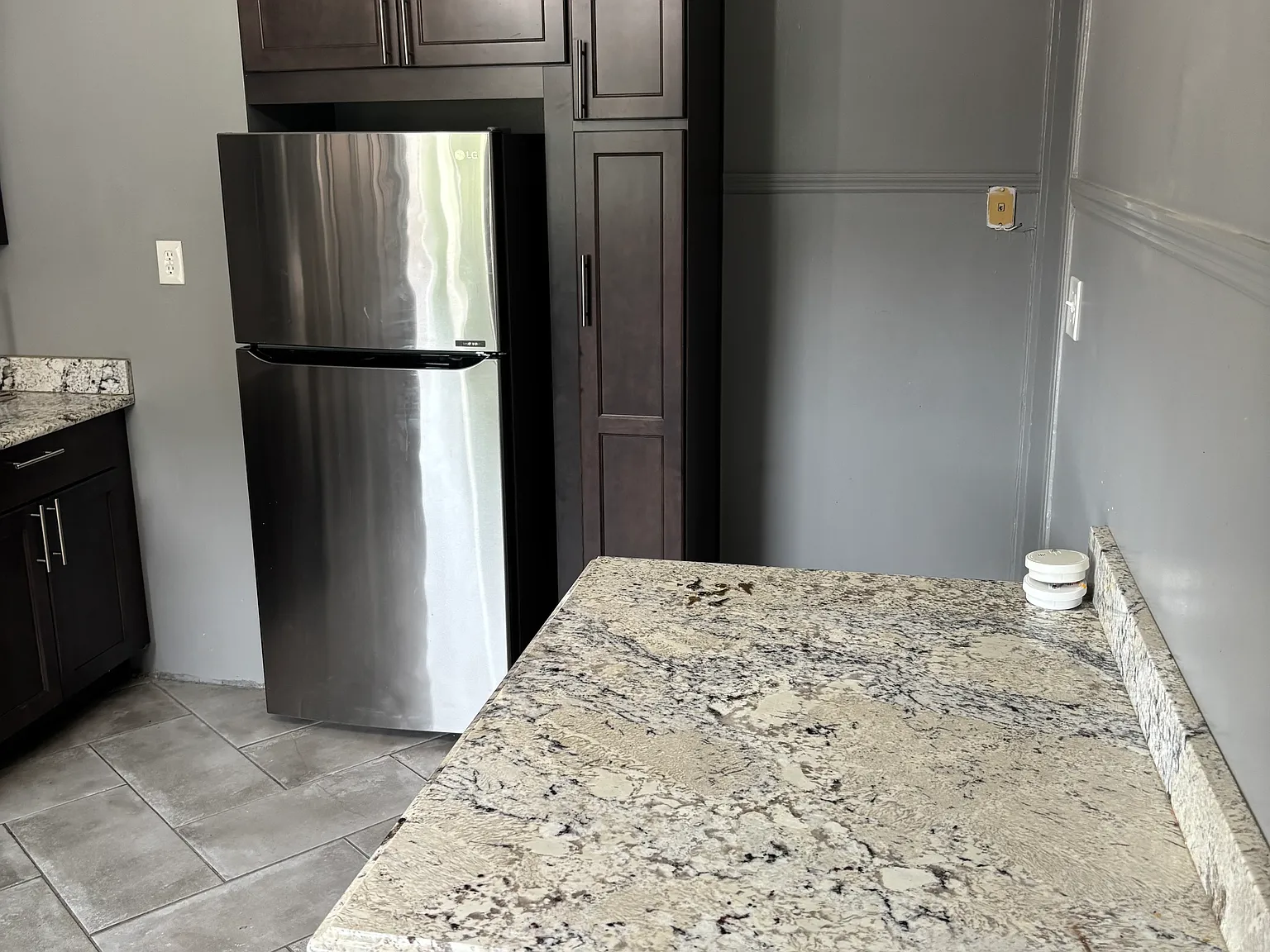 3 bed, 1550 sqft, $2,300 — Photo 3