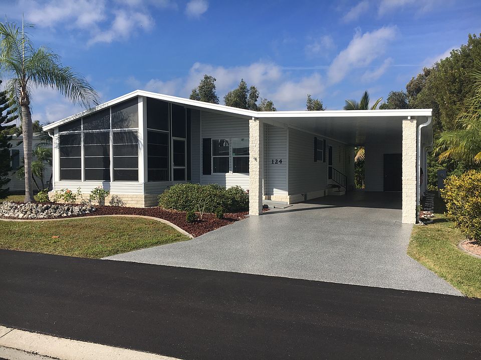 LAKEWOOD VILLAGE LOT 124