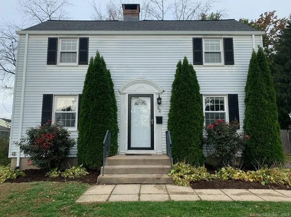 52 Dartmouth Avenue, West Hartford, CT 06110
