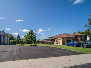 258 Palmer Rd, Belleville, ON K8N 4Z2