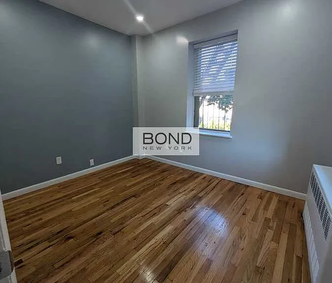 3 Sherwood Ave #3 — Photo 5