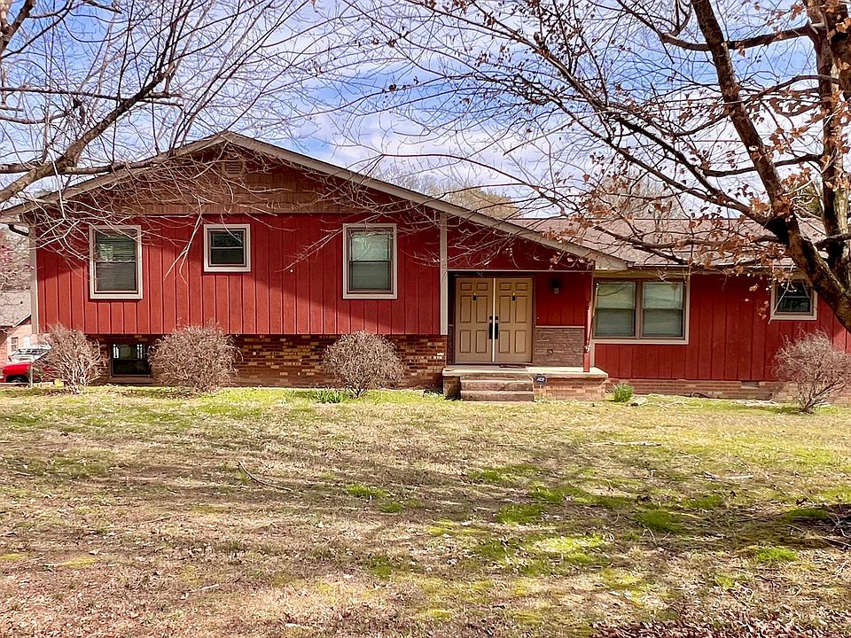 1st image of 226 Pine Grove Rd