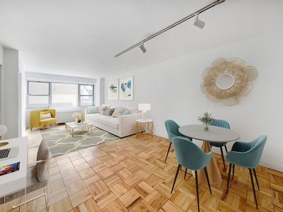 330 E 49th St APT 2A, New York, NY, 10017