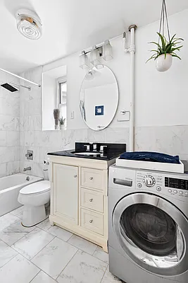 Sold by Compass | media 7