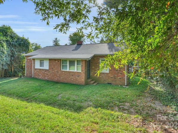 charlotte-north-carolina-299900202 picture