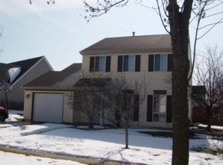 101 Filbert Dr, Streamwood, IL 60107